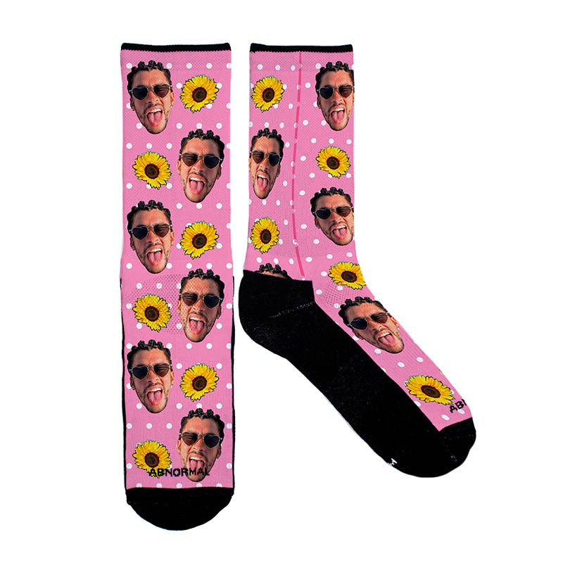 Medias Largas Bad Bunny Girasol - Fondo Rosado